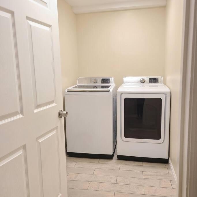 Entire Huge Basement! Fast Wifi! Private Entrance! Villa Salt Lake City Dış mekan fotoğraf